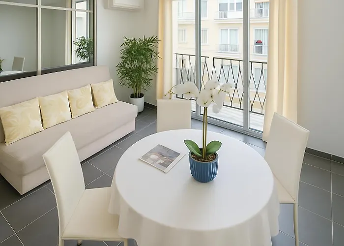 Le Monte Carlo Apartament *