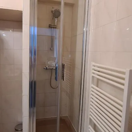 公寓 Le Coeur D'antibes, T2, 4p, Balcon, Centre 昂蒂布